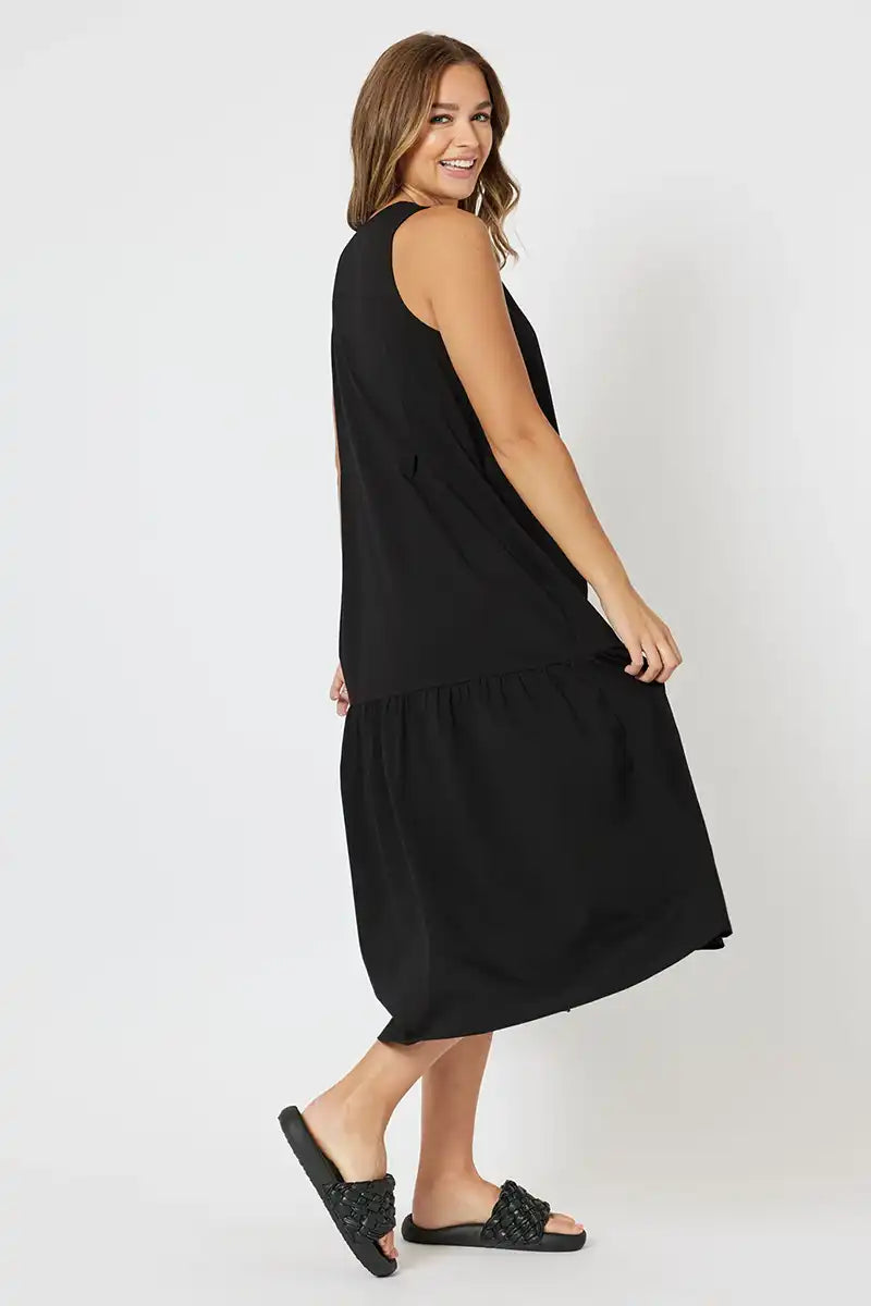 Threadz Veuve Dress - Black side