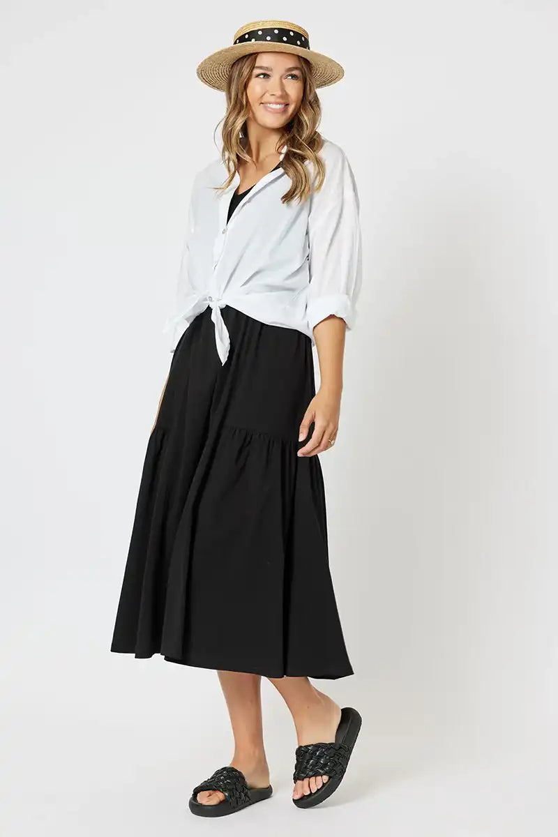 Threadz Veuve Dress - Black dress with white shirt