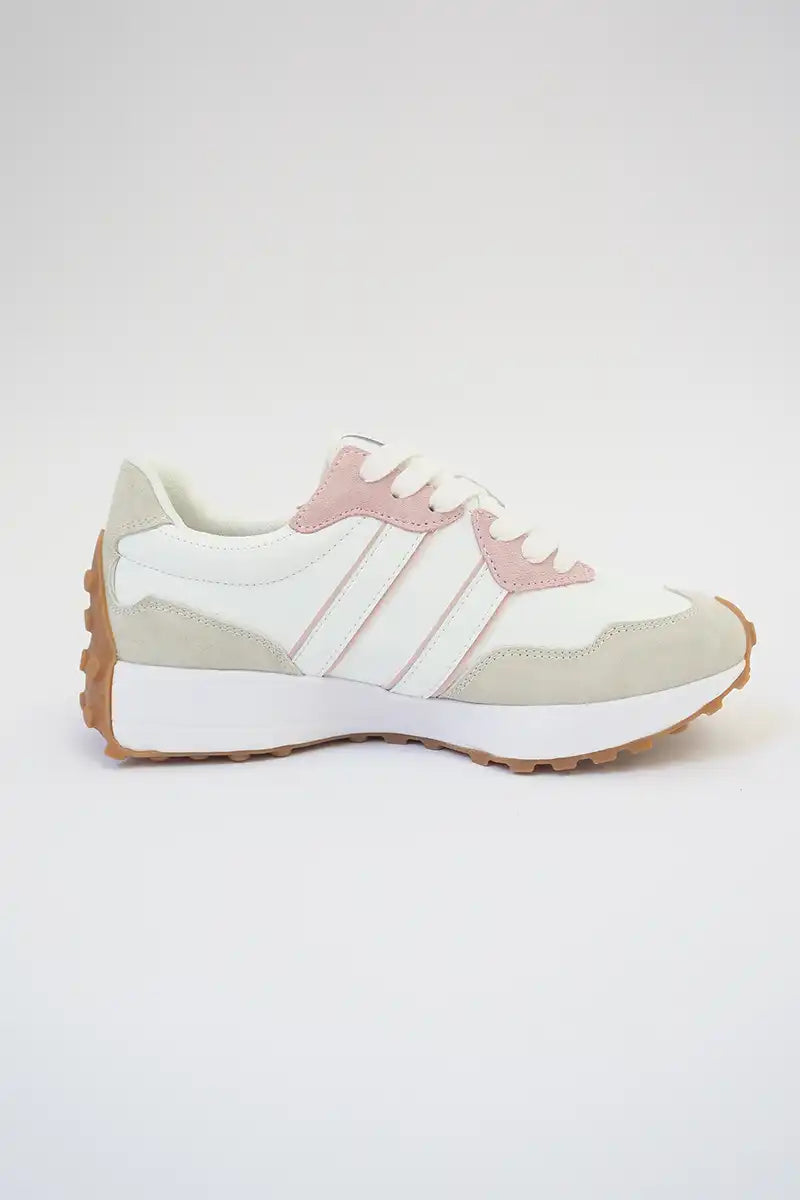 Bay Lane Flex Women's Sneaker in White/Pink