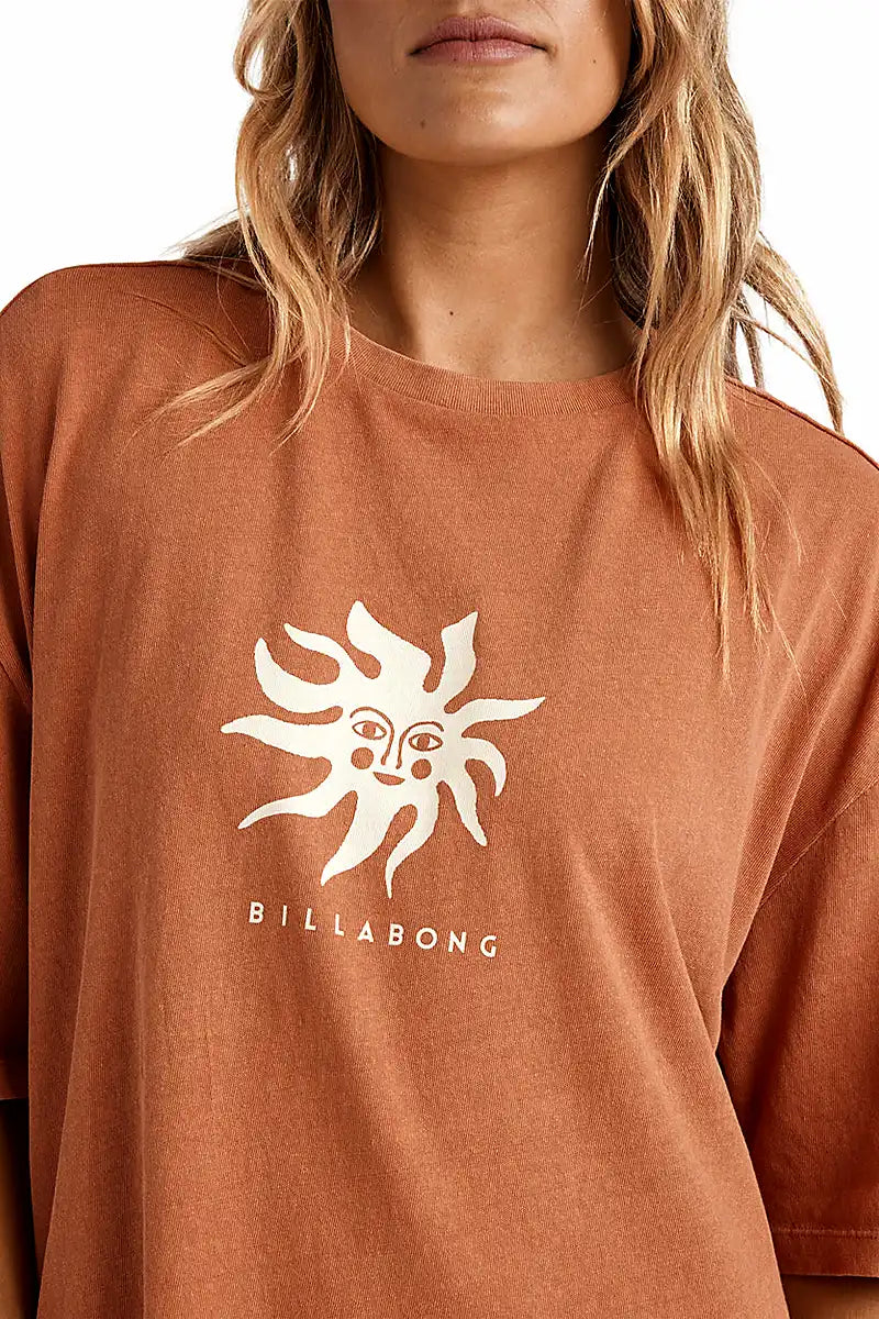 Billabong Bright Sun Tee Close up
