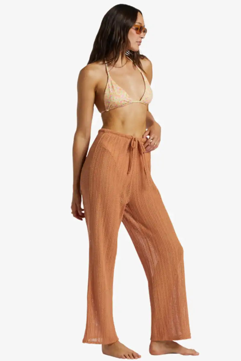 Billabong Ladies Largo Beach Pant in Toffee side view