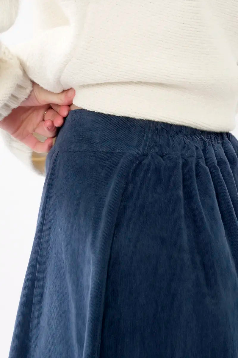 Blueberry Italia Billy Cord Skirt in Navy waist detail
