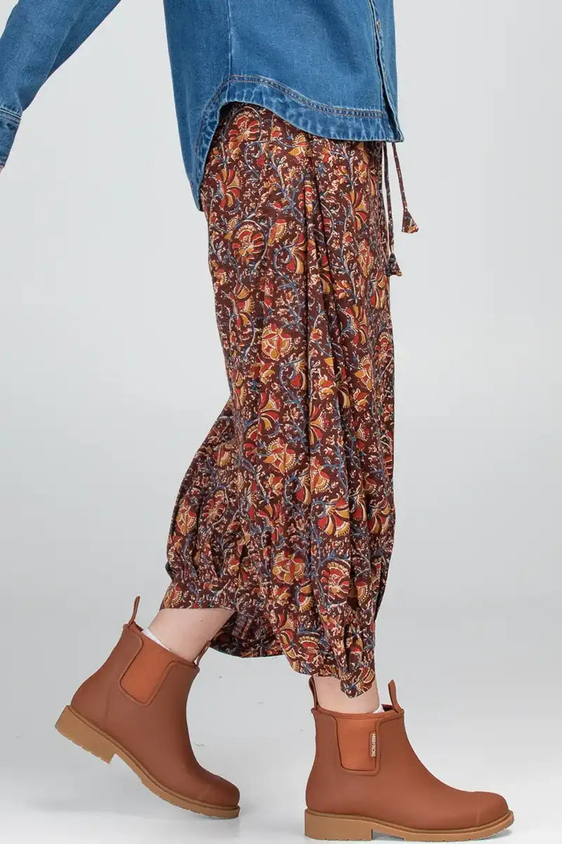 Boom Shankar Guru Pant in Juliette Print side detailed view