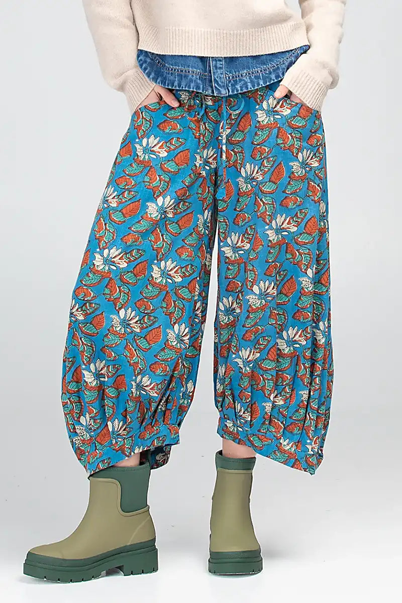 Boom Shankar Guru Pant in Lettie front detailed view