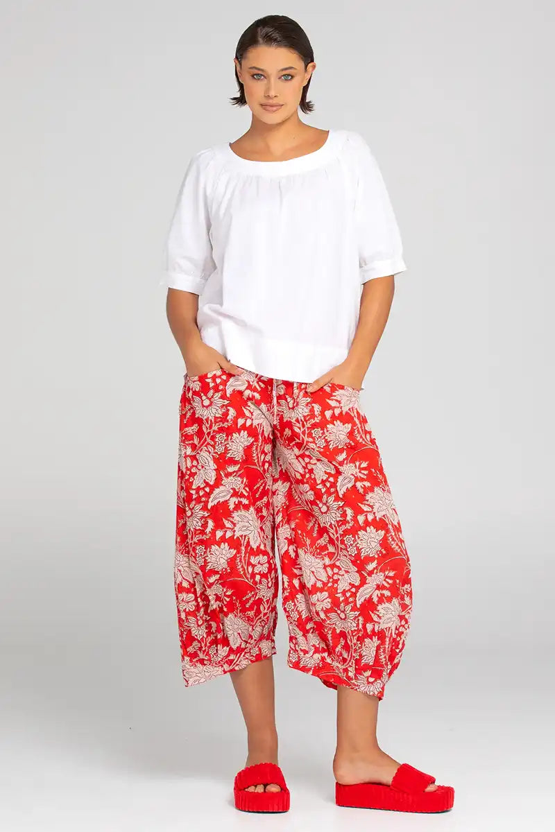 Boom Shankar Women's Guru Pant in Farrah Print showing pockets