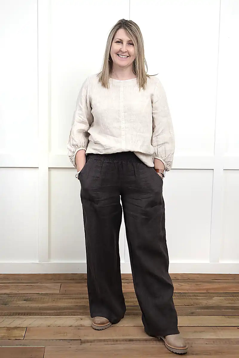 Isabella Italian Linen Pant – Chocolate front full model view