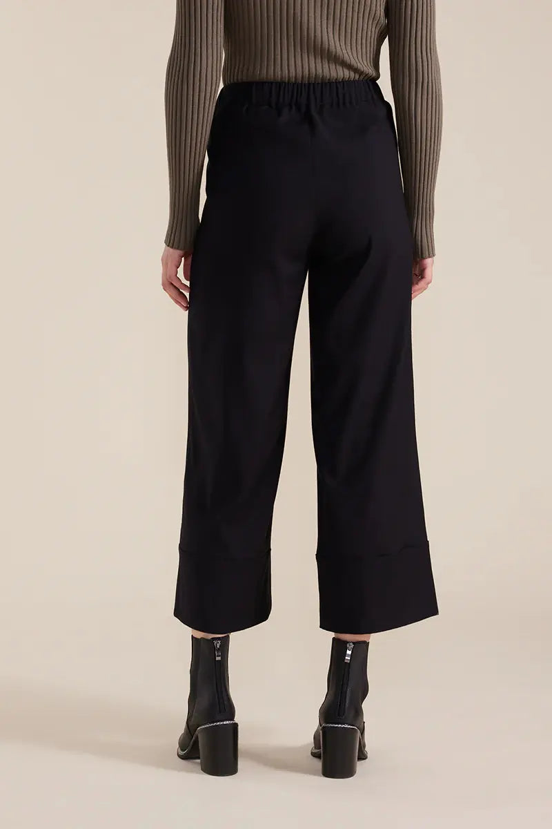 Marco Polo 7/8 Crepe Pant in Black back view
