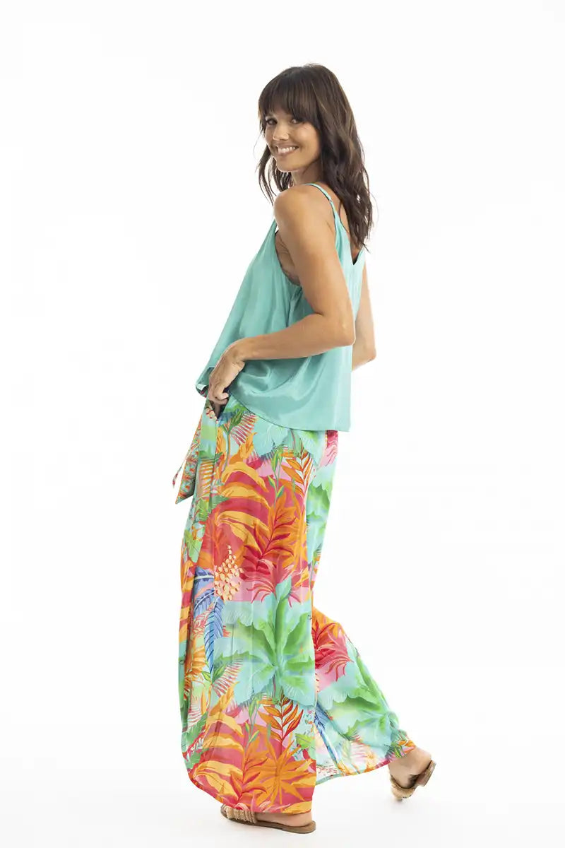 Orientique Pant in Alisa Print side rear image