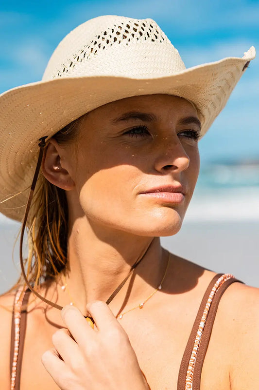 Rip Curl Hat Cowrie Cowgirl in Natural