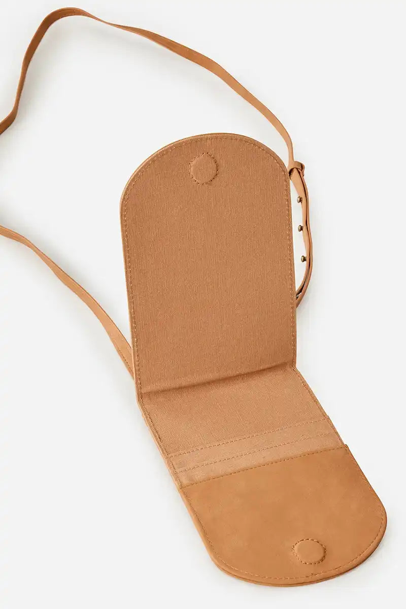 Rip Curl Premium Surf Crossbody Wallet in Natural inside view