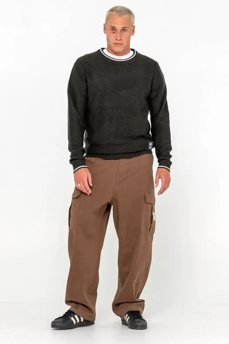 Rusty Mens Skyliner Tipped Crew Knit in Green Gables full model view