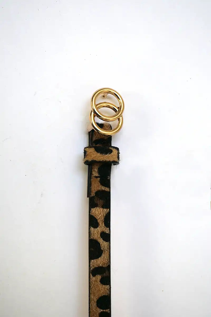 womens skinny belt and buckle detail