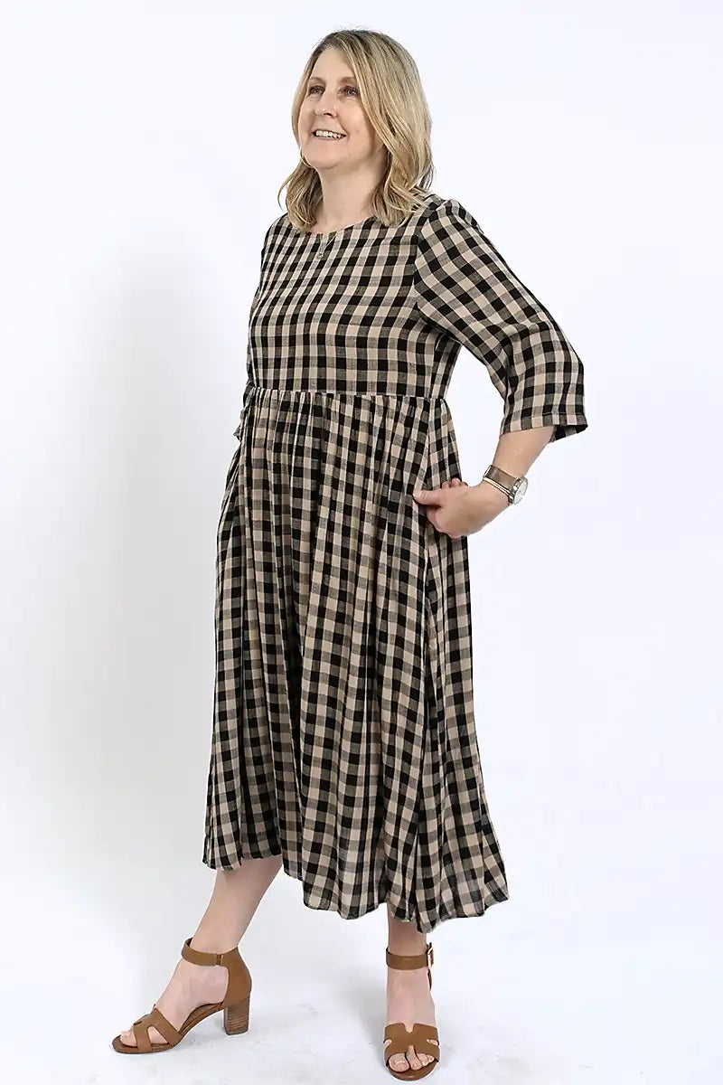 Talia Soft Gingham Dress in Black and Beige side view