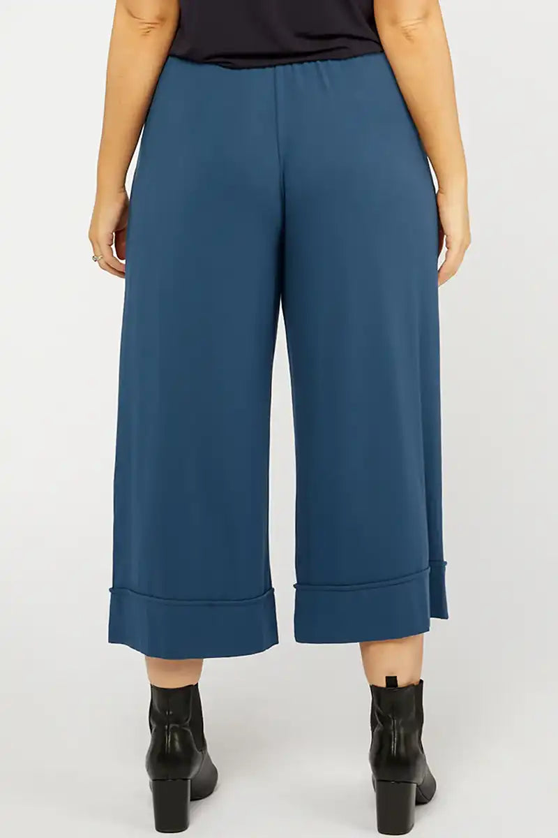 Tani Deep Sea Micro Model Resort Pants- back