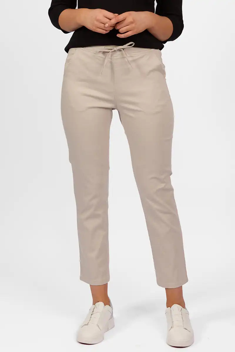Vassalli Ankle Grazer Pant - Slim Leg Elastic Waist in Pumice front detailed view