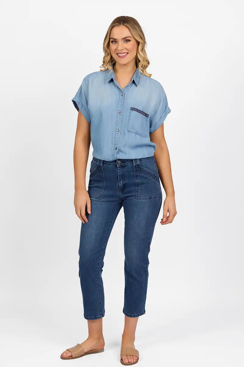 Vassalli Slim Leg Ankle Grazer Jean in Blue Denim front view