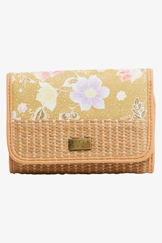 Billabong Feeling Peaceful trifold wallet Tan front