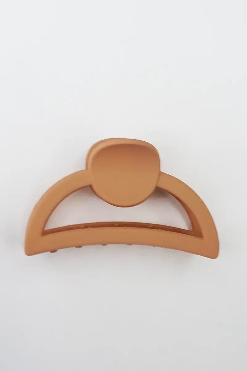 Peach claw clip