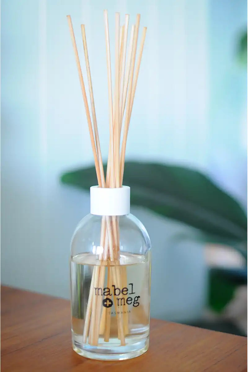 cutting garden
reed diffuser by mabel and meg