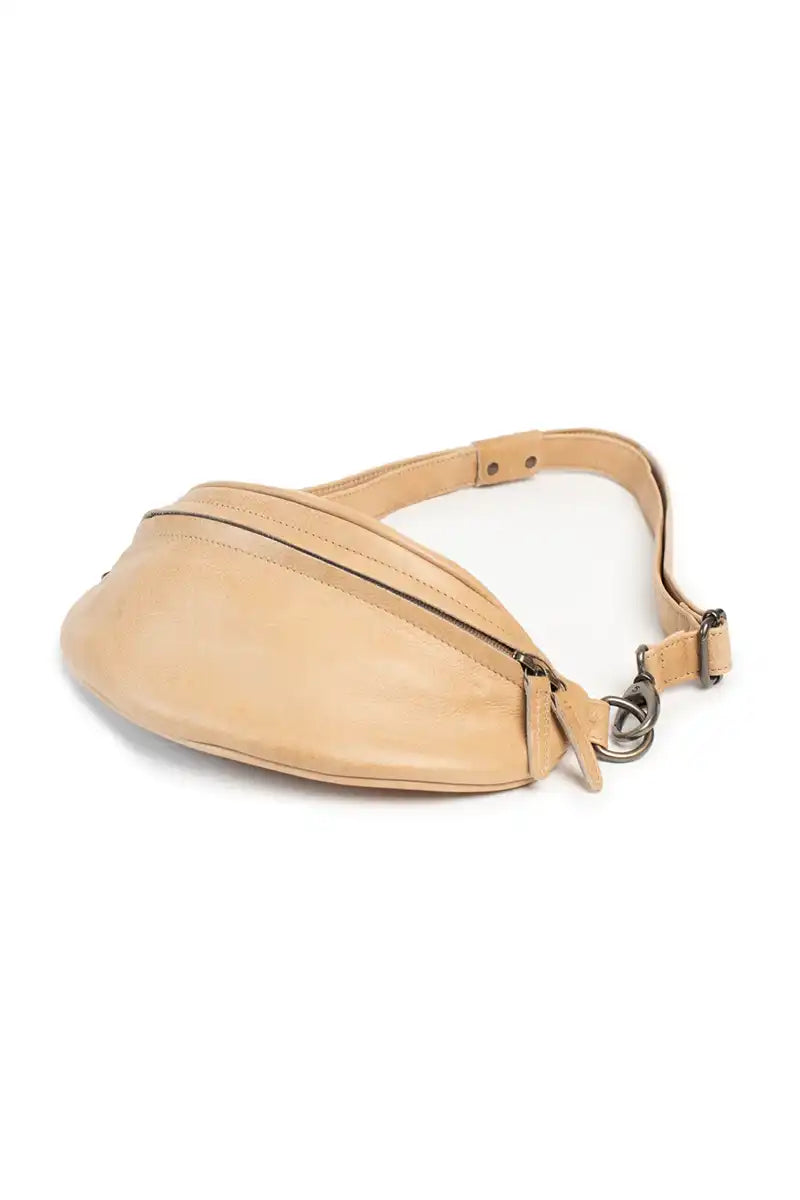 Dusky Robin Belt Bag Escape the Ordinary in Sand