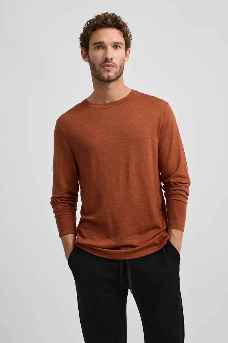 Toorallie Mens Long Sleeve Merino Tee in Rust Front