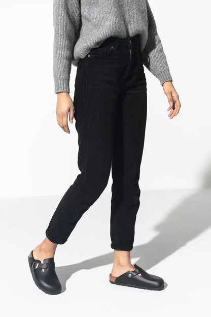 Birkenstock Boston Black Oiled Leather - Regular being worn by woman model