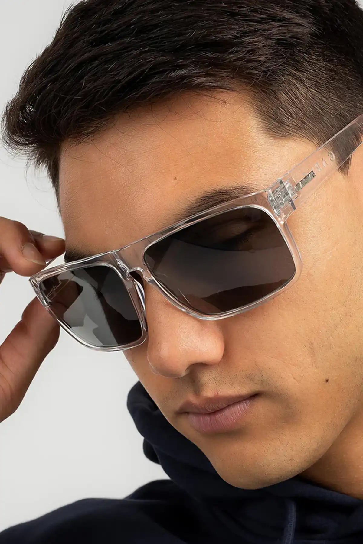 Carve Vendetta - Gloss Crystal Clear Frame Grey Lens