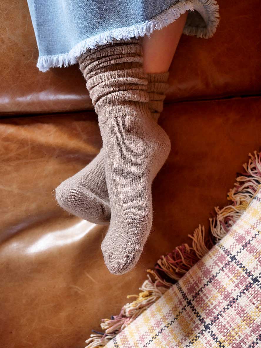 Chille Wool Blend Socks in Taupe on couch