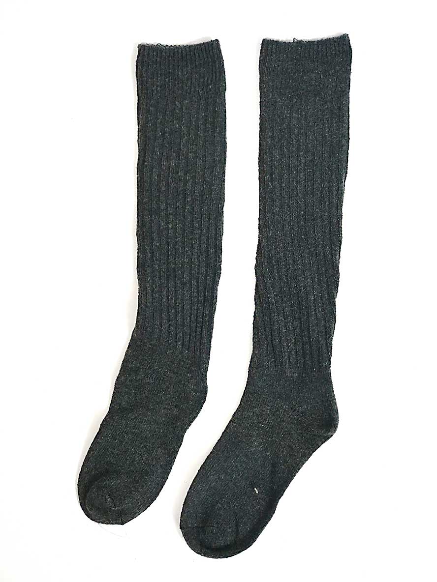 Chille Wool Blend Socks in Charcoal