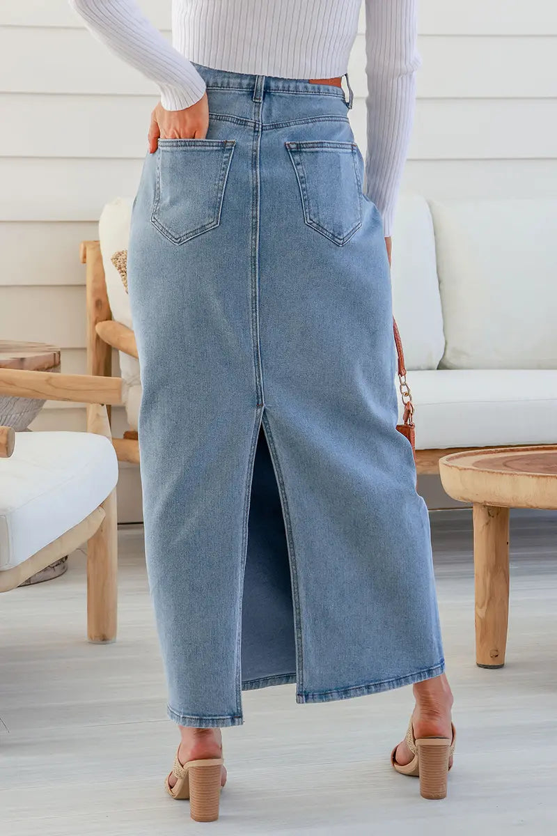 detailed back view of the Country Denim Front Pocket Stretch Maxi Skirt