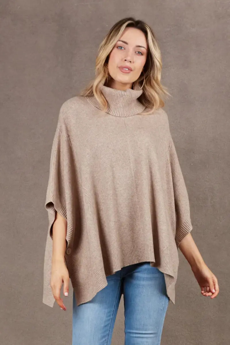 front view of Eb & Ive Nawi Poncho in Barley