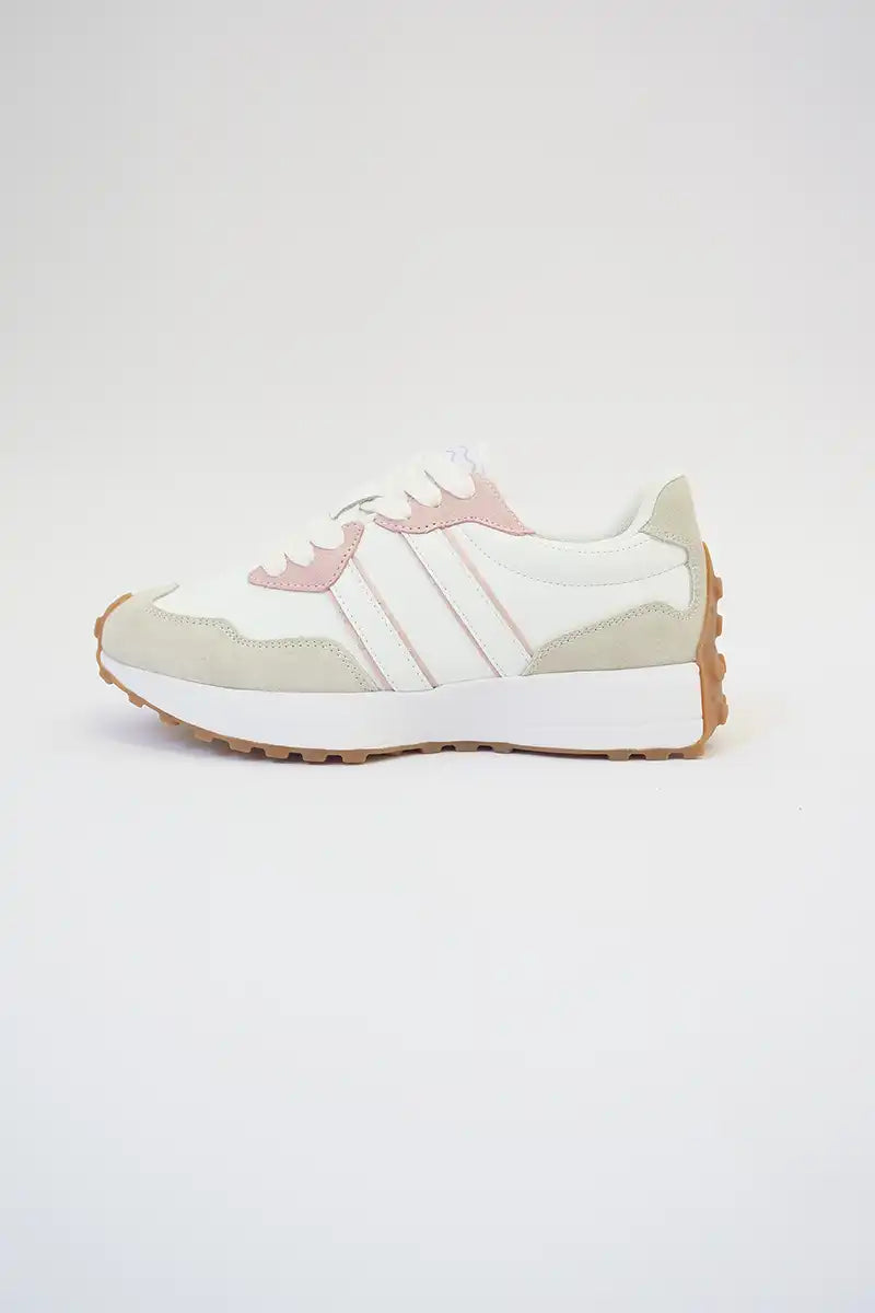 Bay Lane Flex Women's Sneaker in White/Pink side