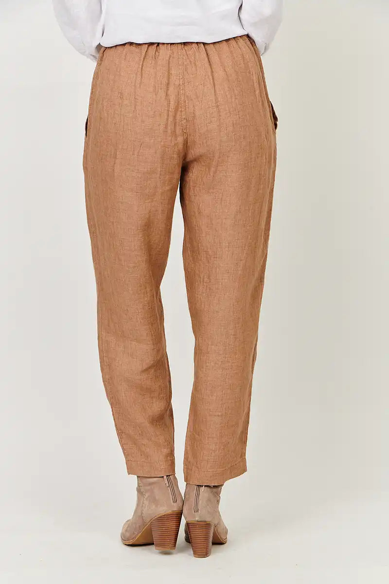 Naturals by O & J Pleat Linen Pants in Chai back