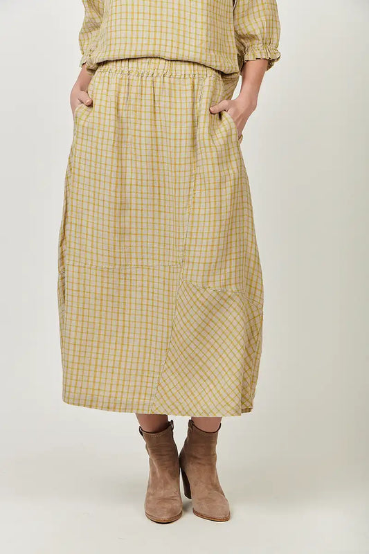 Naturals by O & J Linen Skirt in Kiwi Matrix FRONT