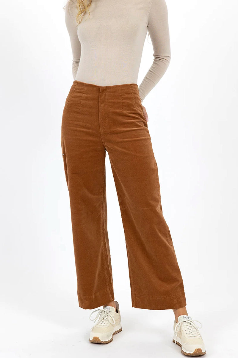 Humidity Fleetwood Cord Jean in Caramel detailed front view