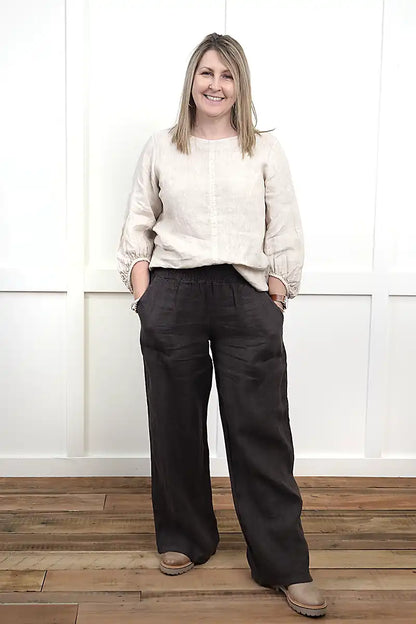 Isabella Italian Linen Pant – Chocolate front full model view