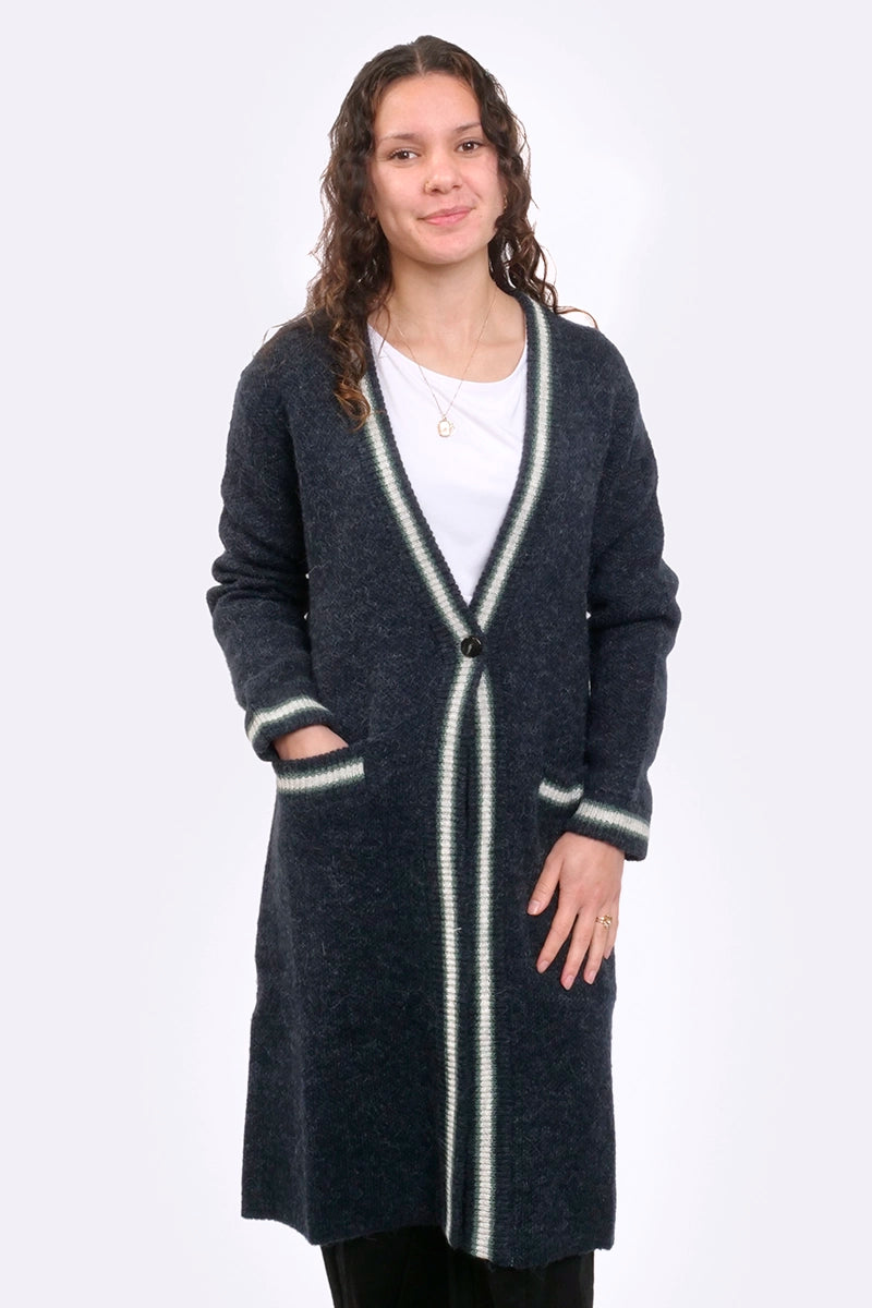 Marco Polo Long Sleeve Winter Cool Long Cardi front detailed
