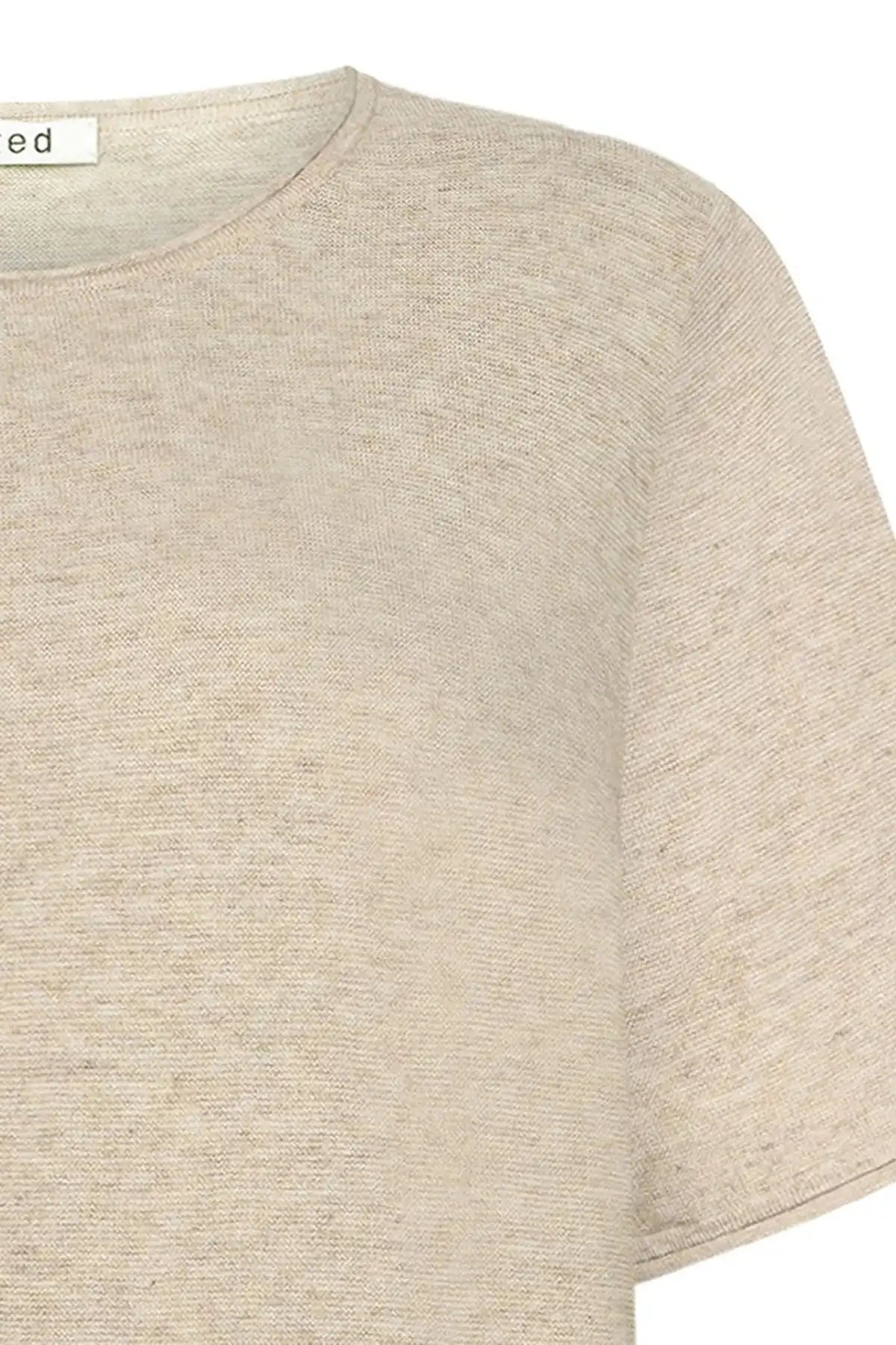 Mansted Mia Top in Oat detailed view of the front