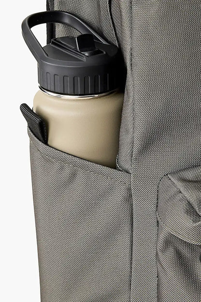 Rip Curl Crusha Backpack drink holder close up view.
