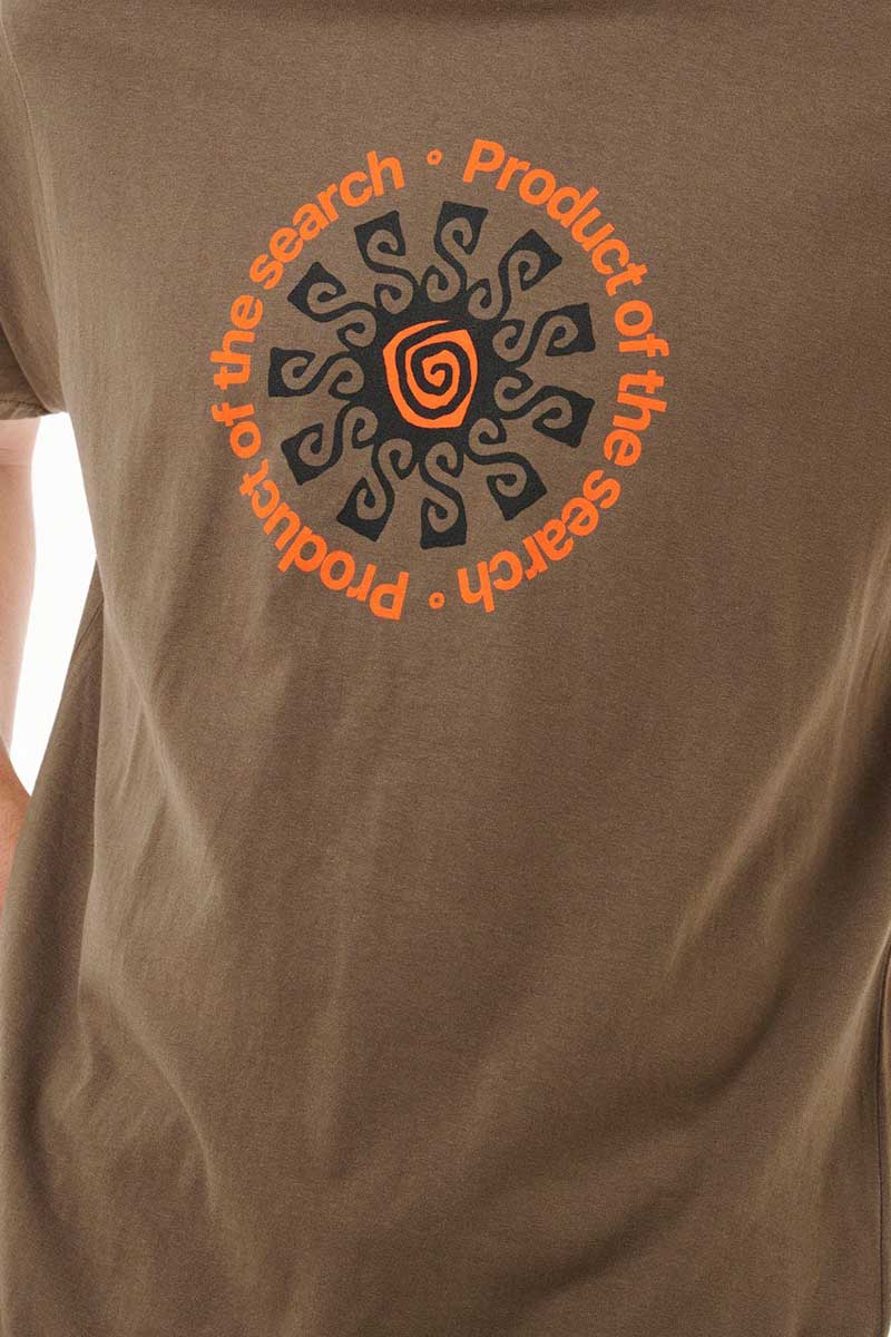 Rip Curl Men's Search Sun Tee in Rock logo detail view