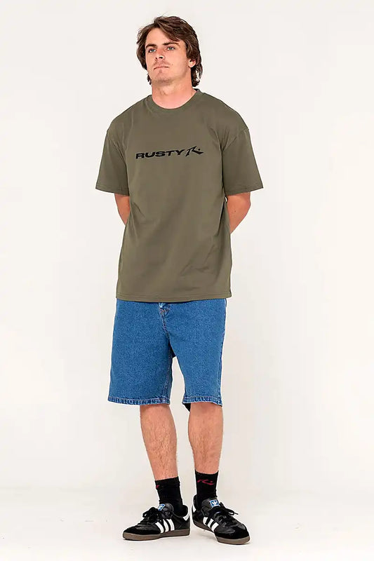 Rusty VItal Tee in Savanna Full Body