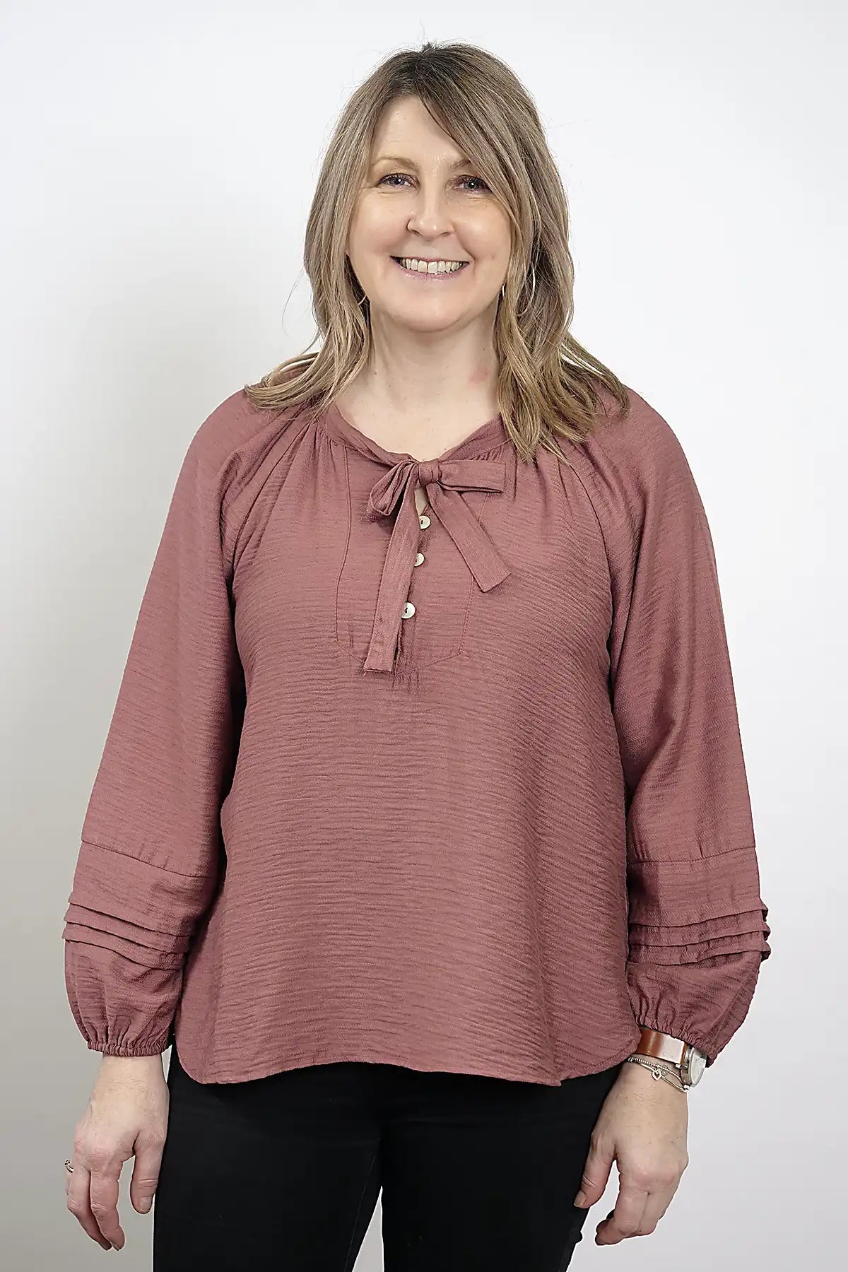 The Amara Blouse – Plum