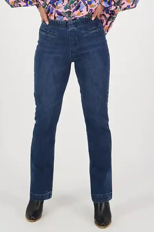 Vassalli Straight Leg Denim Pull On pants in Dark Indigo