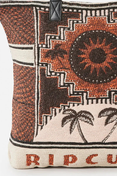 detail front view of the Rip Curl Tote Bag Arizona Jacquard in Cinnamon