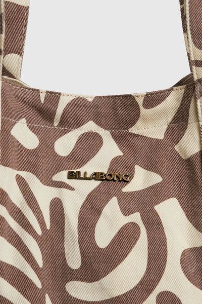 logo and pattern detail view on the Billabong Soft Sway Coast Tote Bag