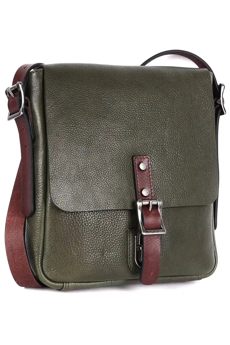 Rugged Hide Leather Wynyard Satchel Handbag in Green side 3/4 view