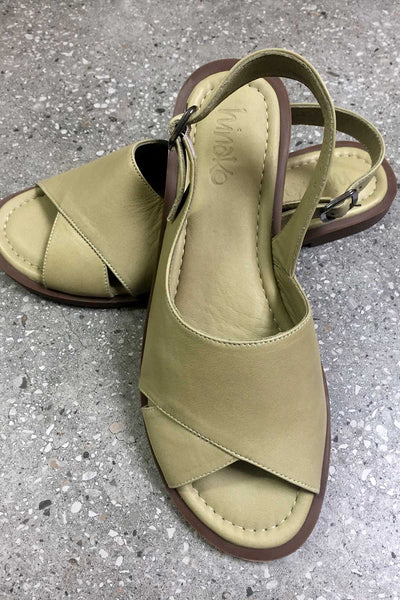 Hinako Avalon Shoe