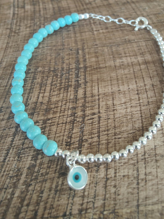 Turquoise and sterling silver bracelet