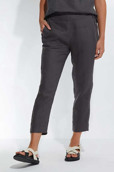 Marco Polo 3/4 Linen Pant in Nickel  front view