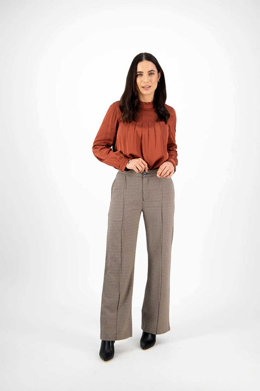 Vassalli Quinn Wide Leg Dress Pant Full